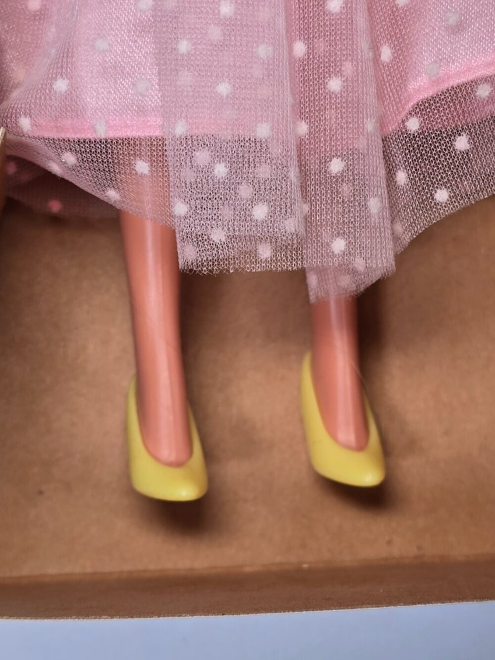 1995 Spring Blossom Barbie Avon Exclusive Special Edition Mattel 15201 - OpenBox - Picture 6 of 12